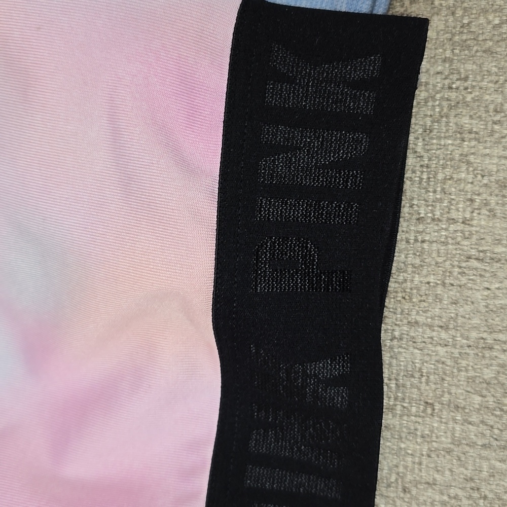 pink Victoria's secret ultimate sports bra bundle of 2 xs - Picture 3 of 9
